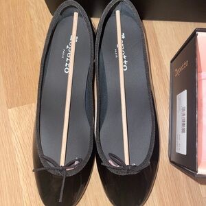 Repetto Shiny Black Camille